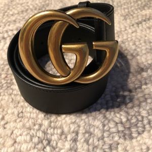 Gucci Women’s Leather Belt with Double G Buckle